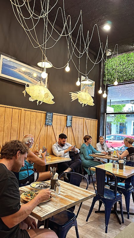 Captain & Co Fish Bar (Fish & Chips)